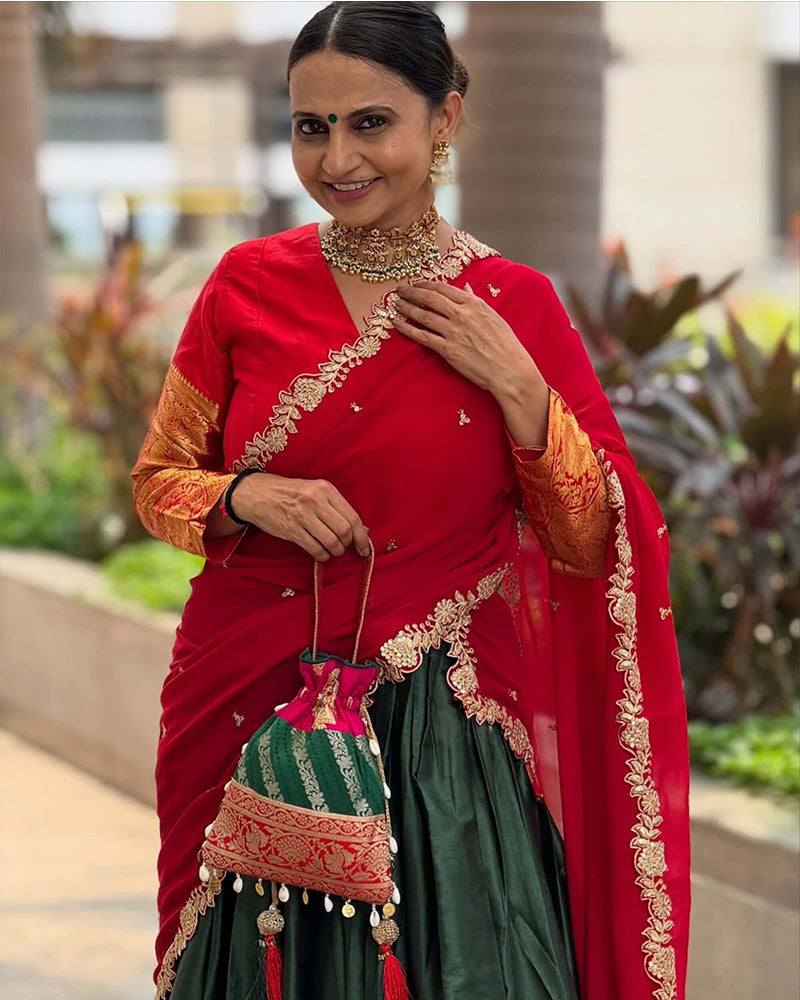 Roopal Shah In Green Color Narayan Pattu Silk Designer Lehenga Choli