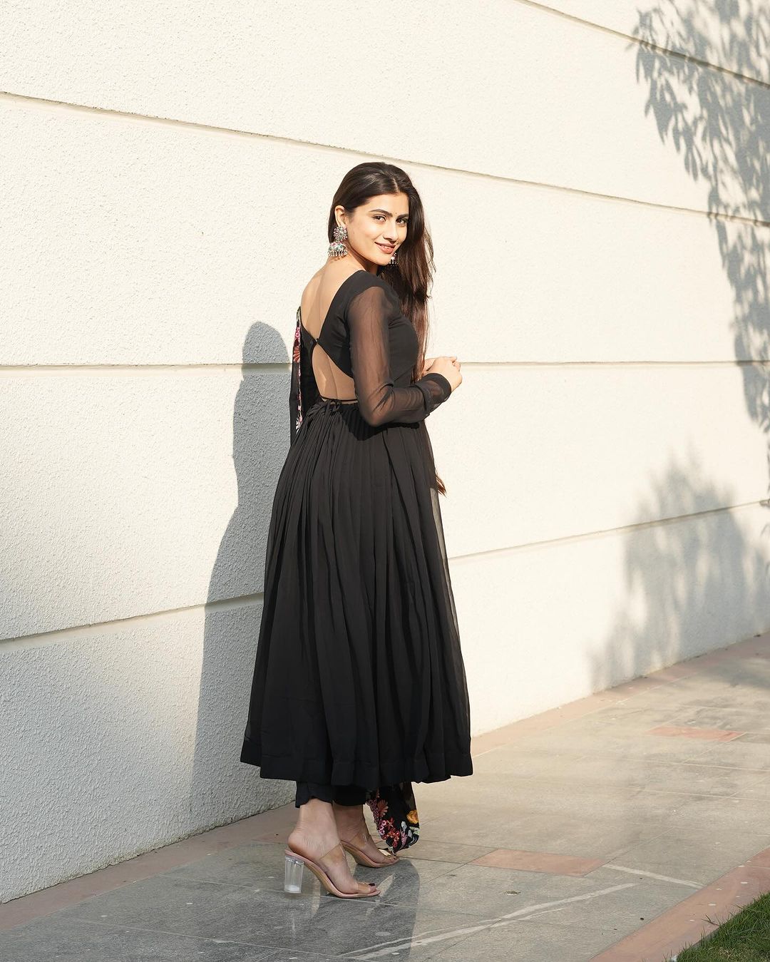 Diksha Mohanpawar in Georgette Black Colour Backless Anarkali Three Piece Suit