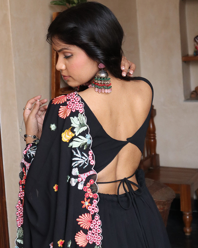 Jeetu Sri Yadav in Georgette Black Color Backless Three Piece Anarkali  Suit