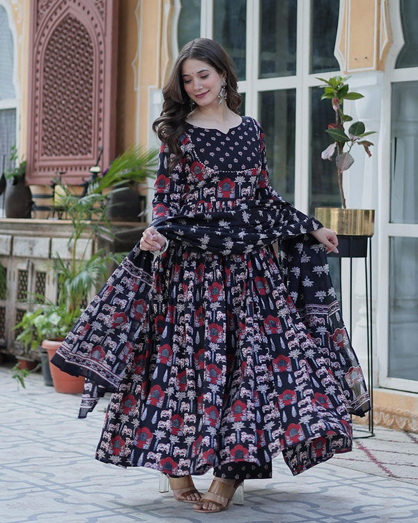 Black Color Printed Pure Cotton Three Piece Kurti Suit