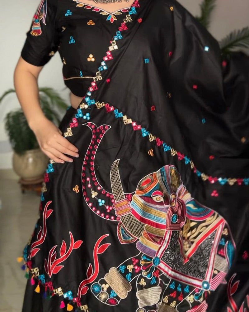 Gunjan Kunwar In Our Navratri Elephant Style Semi Stitched Lehenga Choli