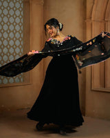 Rhythm Soni In Georgette Black Color Backless Anarkali Three Piece Suit