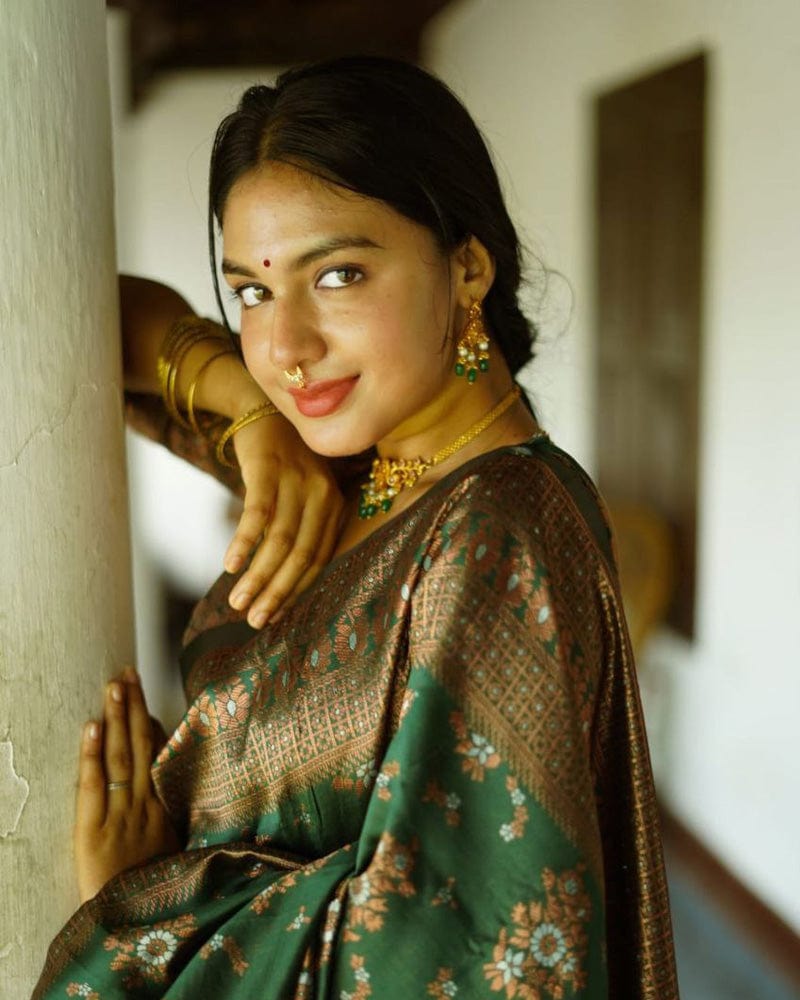 Green Color Floral Soft Lichi Silk Saree