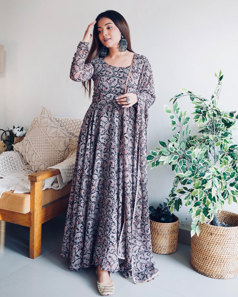 Kalamkari Black Color Anarkali Three Piece Suit