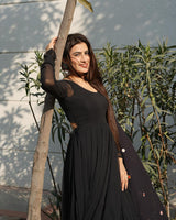 Diksha Mohanpawar in Georgette Black Colour Backless Anarkali Three Piece  Suit