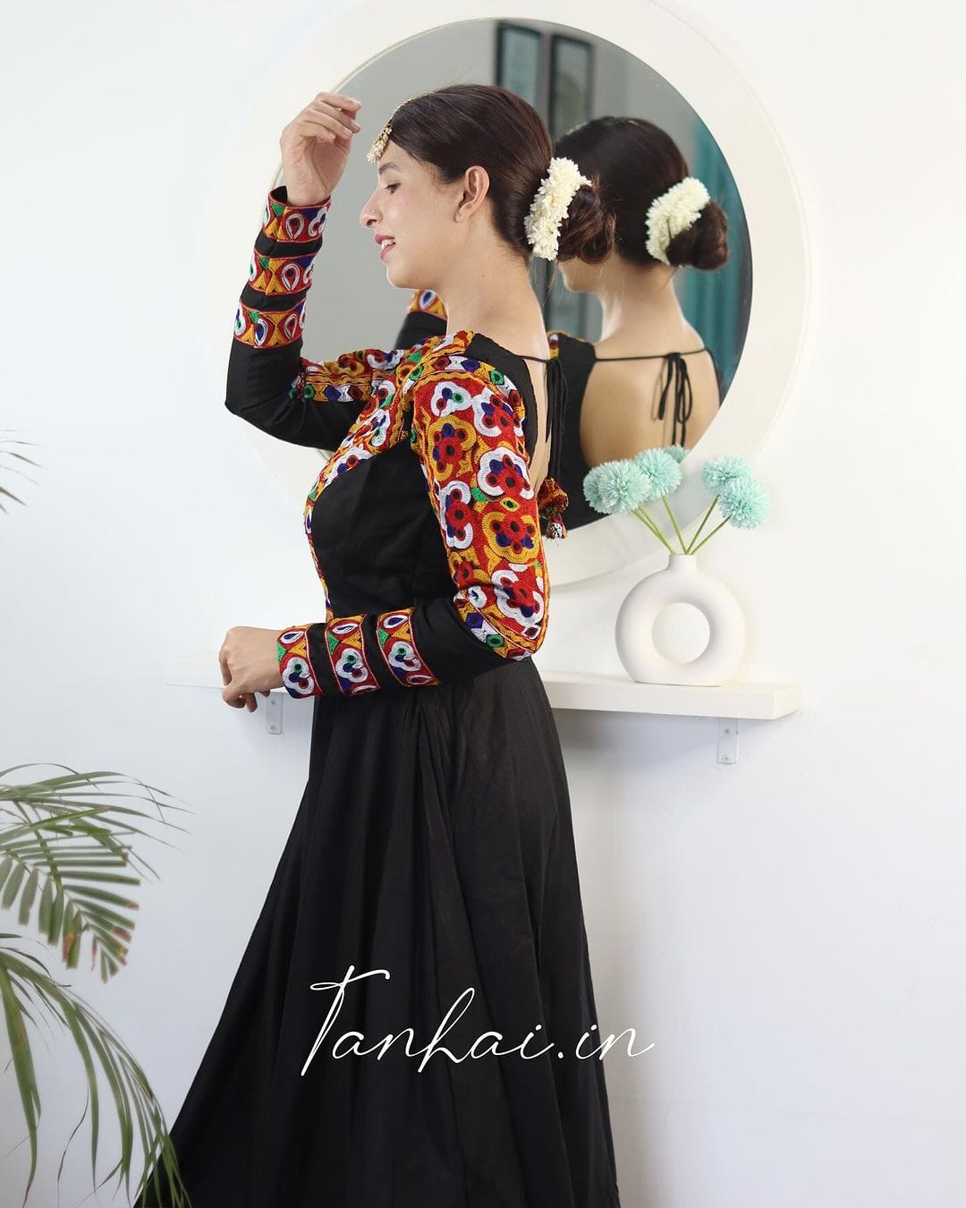 Lucki in Black Color Full Flairy Cotton Navratri Anarkali Gown