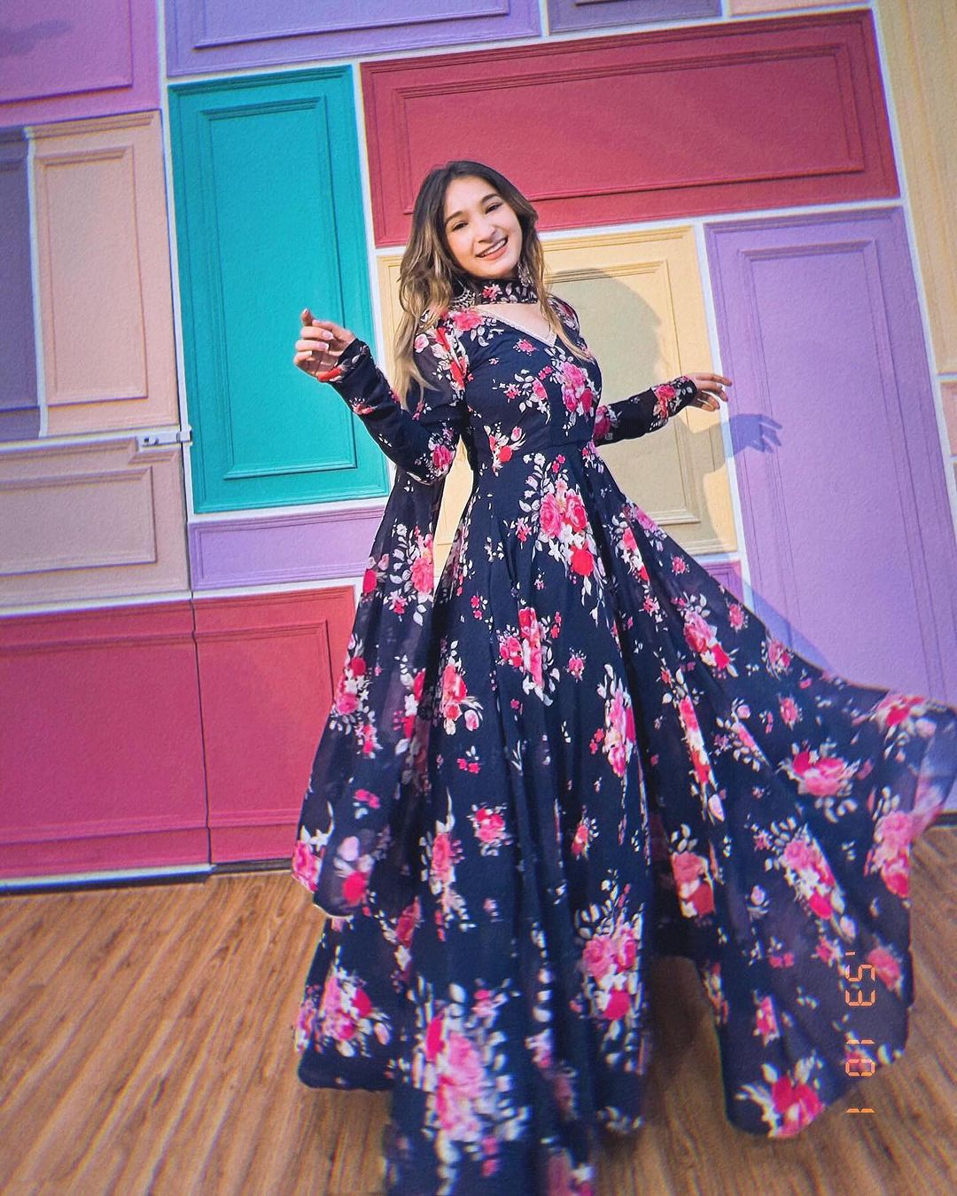 Kiran Rana In Floral Navy Blue Color Anarkali Suit