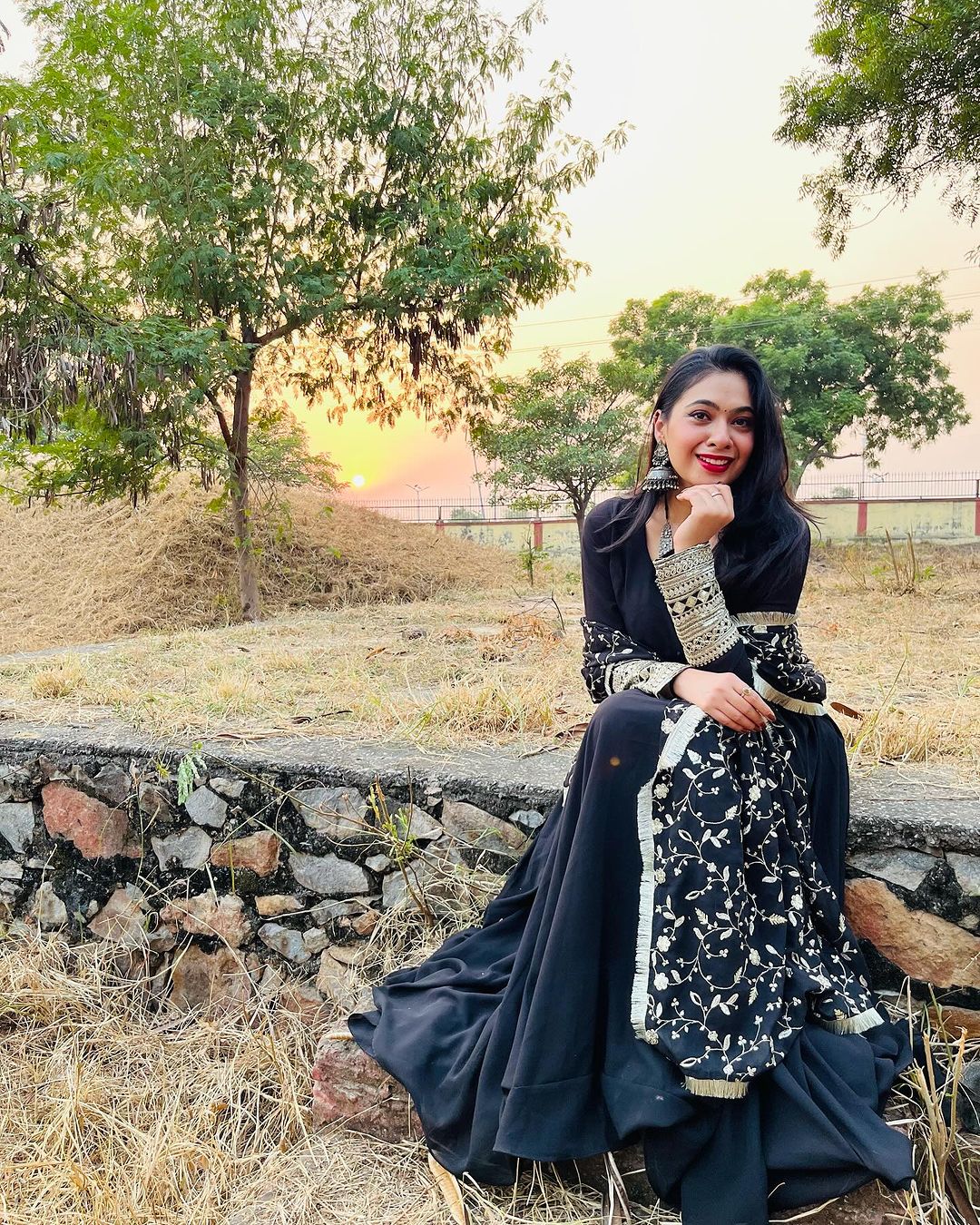 Srishti Devo Bhavva in Black Color Soft Georgette With Heavy Embroidery Work Dupatta Anarkali Suit