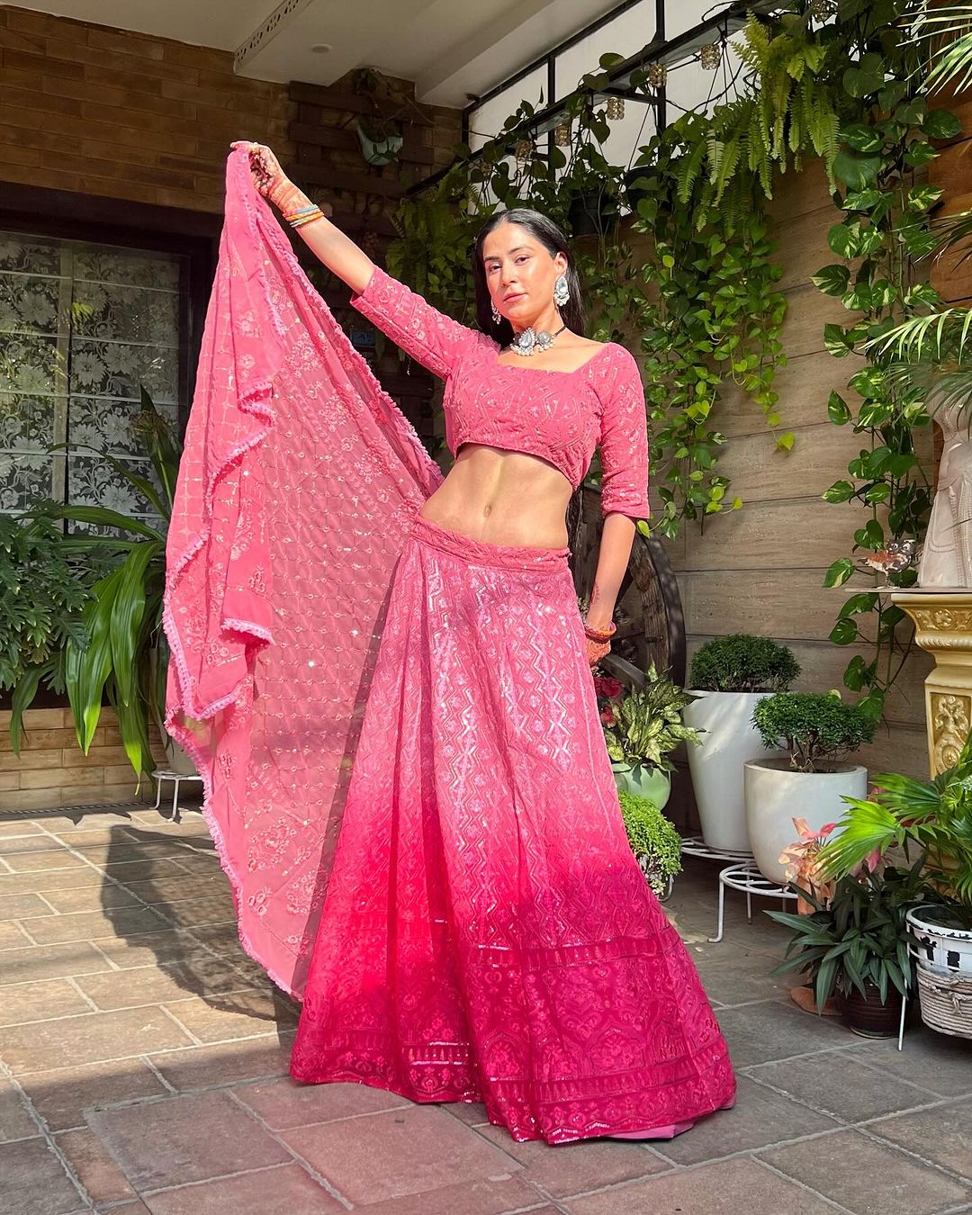 Isha Sharma in Pink Shaded Lucknowi Style Embroidered Soft Georgette Semi Stitched Lehenga Choli