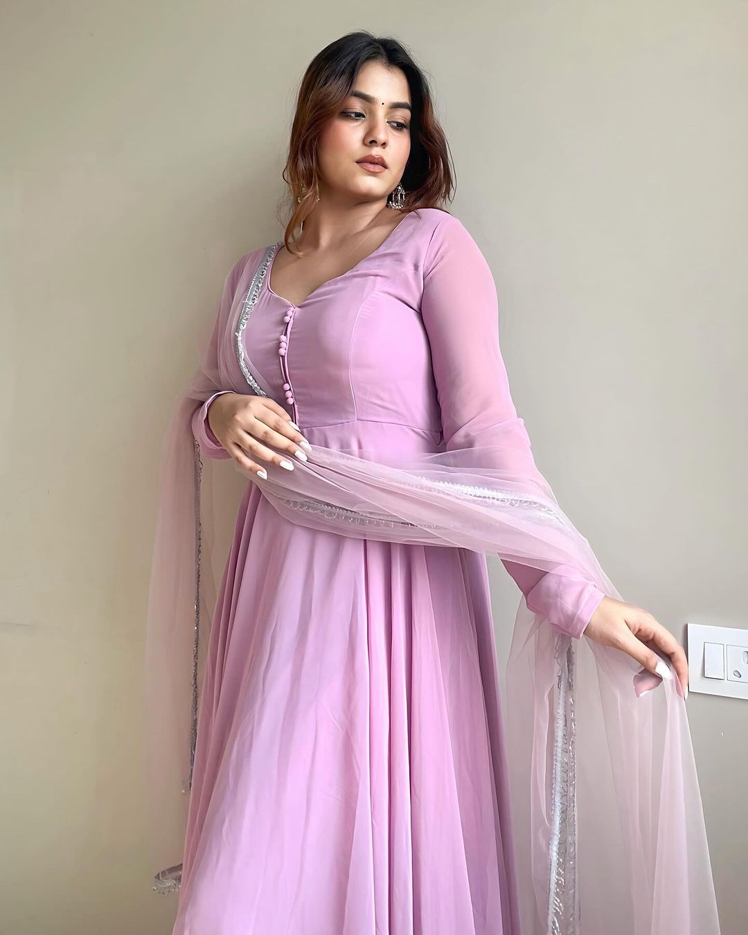 Kanak Mishra in Onion Colour Anarkali Three Piece Suit