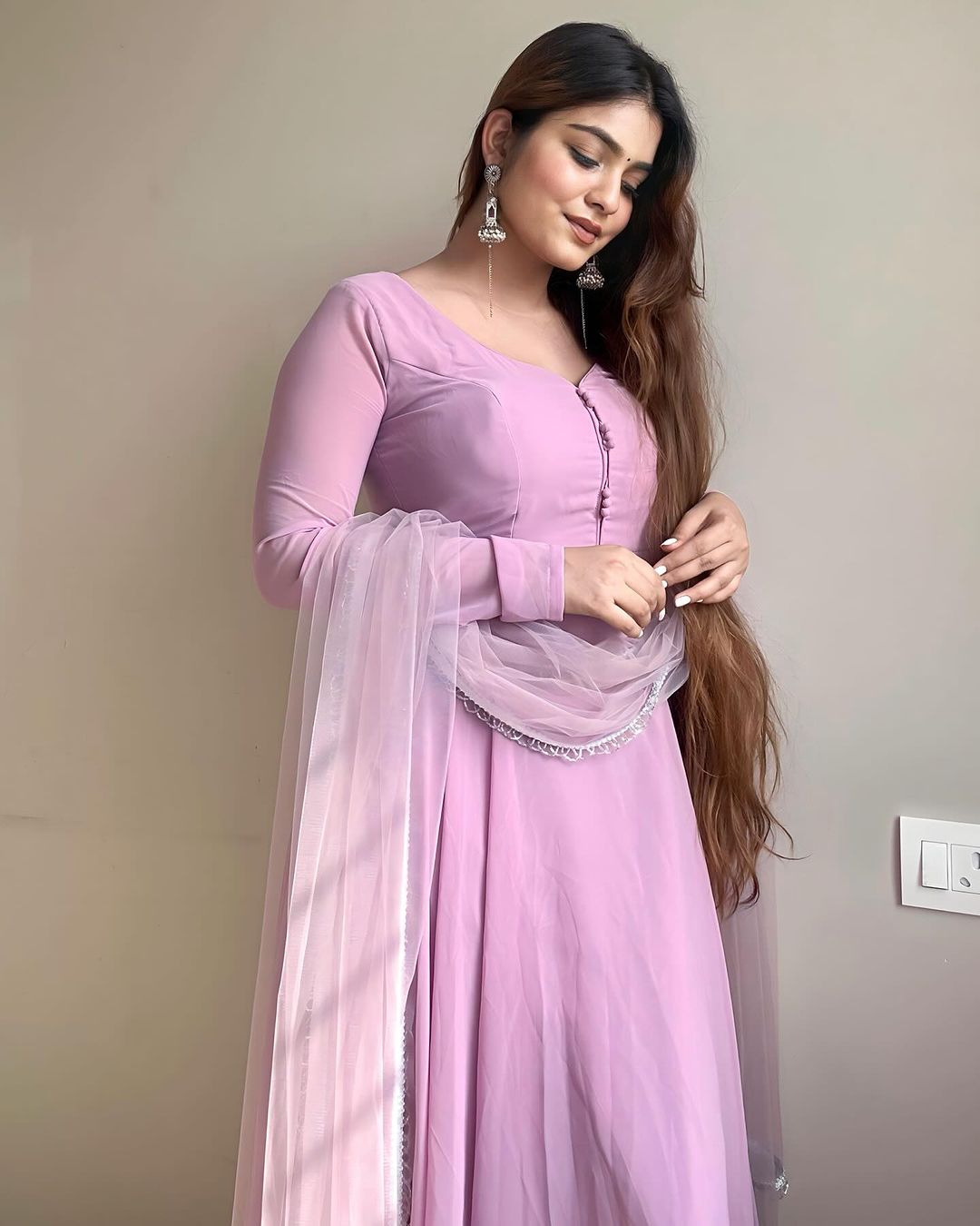 Kanak Mishra in Onion Colour Anarkali Three Piece Suit