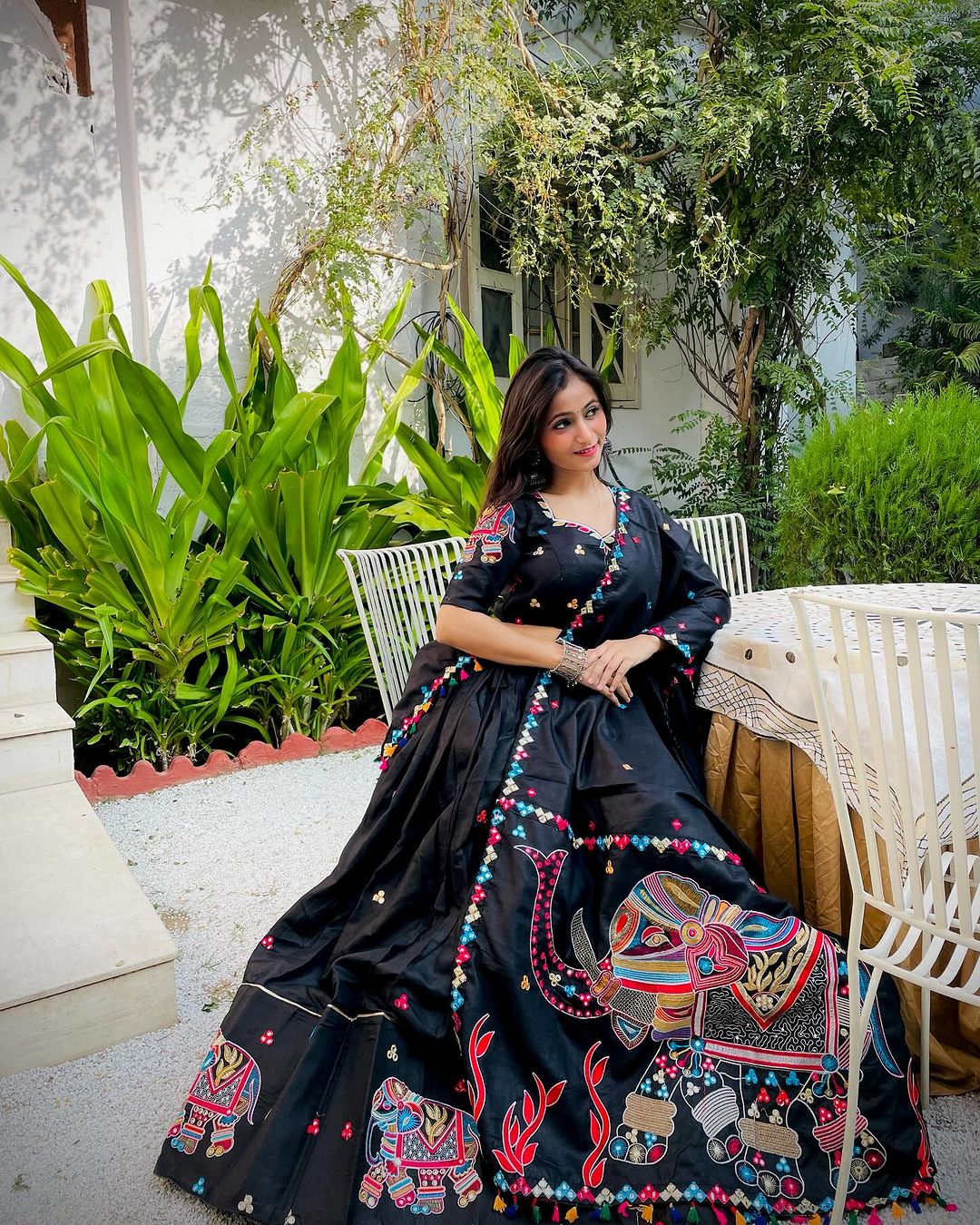 Ishuka.a In Black Colour Navratri Elephant Style Pure Cotton Lehenga Choli