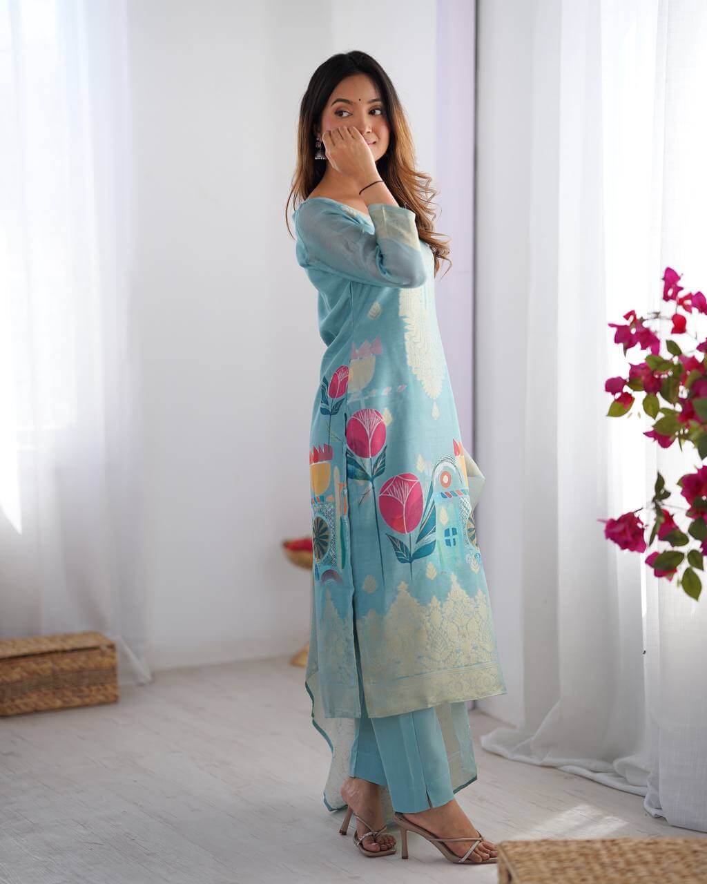 Floral Printed Chanderi Silk Jacquard Straight Kurta With Trouser And Dupatta