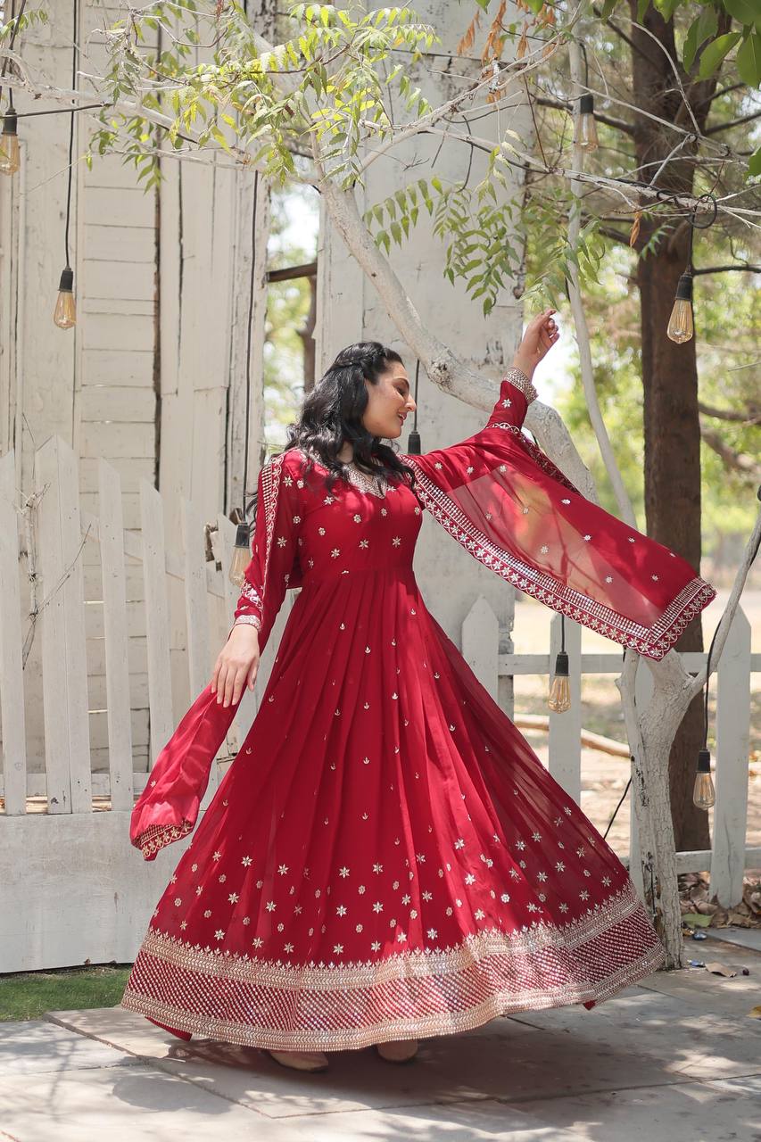 radhika's Anarkali Suit Sut .TD-158
